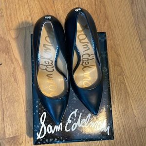 Brand New, Black Sam Edelman Pump, size 8.5